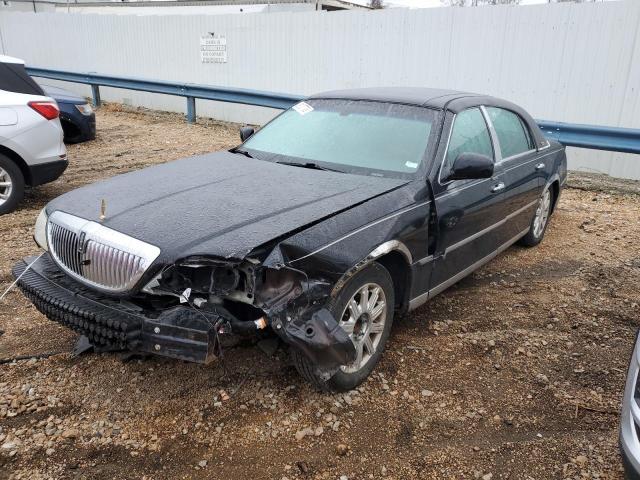 2009 Lincoln Town Car Signature Limited