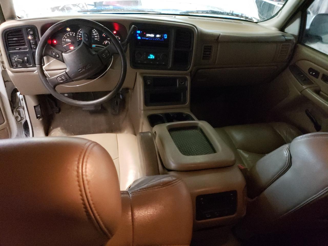 2004 GMC NEW SIERRA K1500 - 2GTEK13T241349490