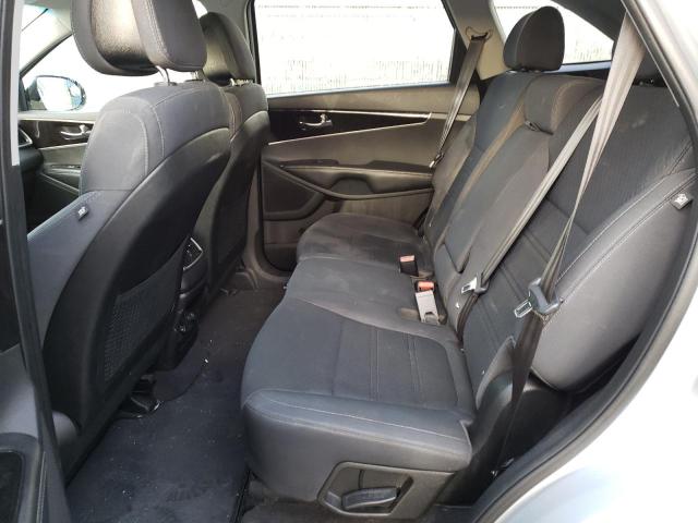 2016 KIA SORENTO LX - 5XYPGDA50GG088239