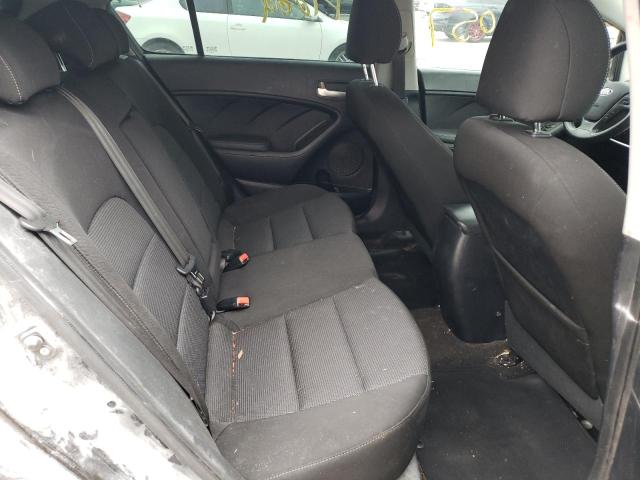 KNAFK5A84H5721553 KIA FORTE LX