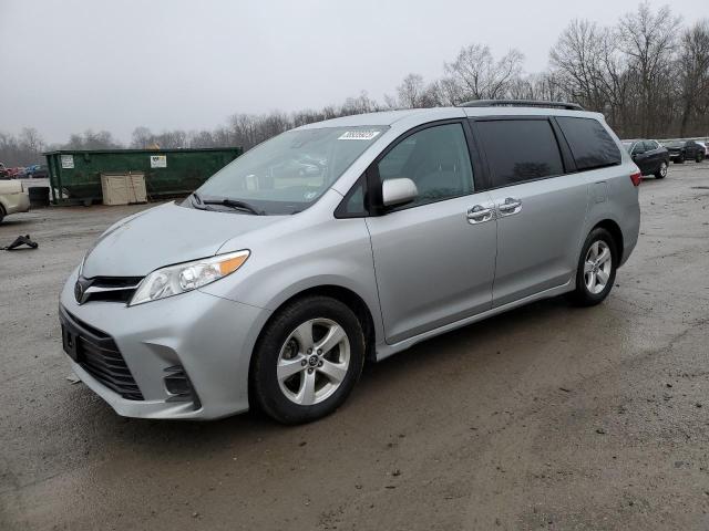 2020 Toyota Sienna LE