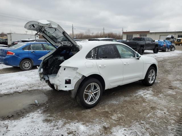 VIN WP1AA2A5XKLB09329 2019 Porsche Macan no.3