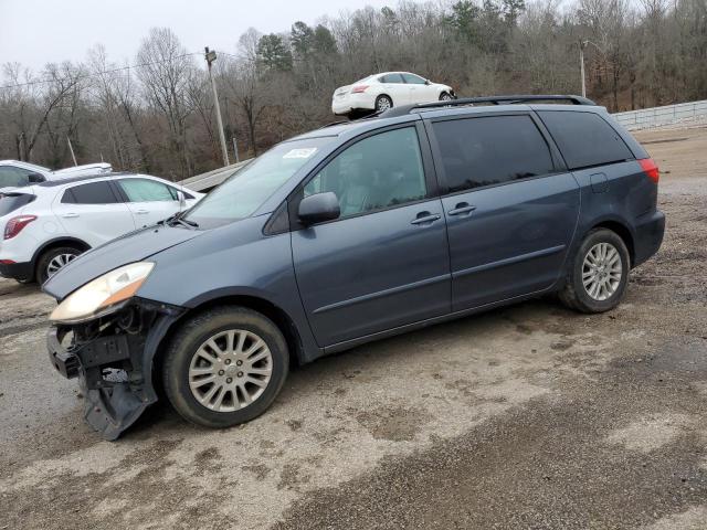 2010 Toyota Sienna XLE