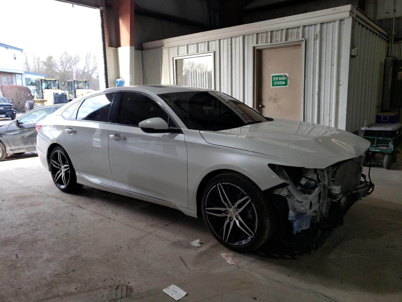 1HGCV2F98NA002047 HONDA ACCORD 2022