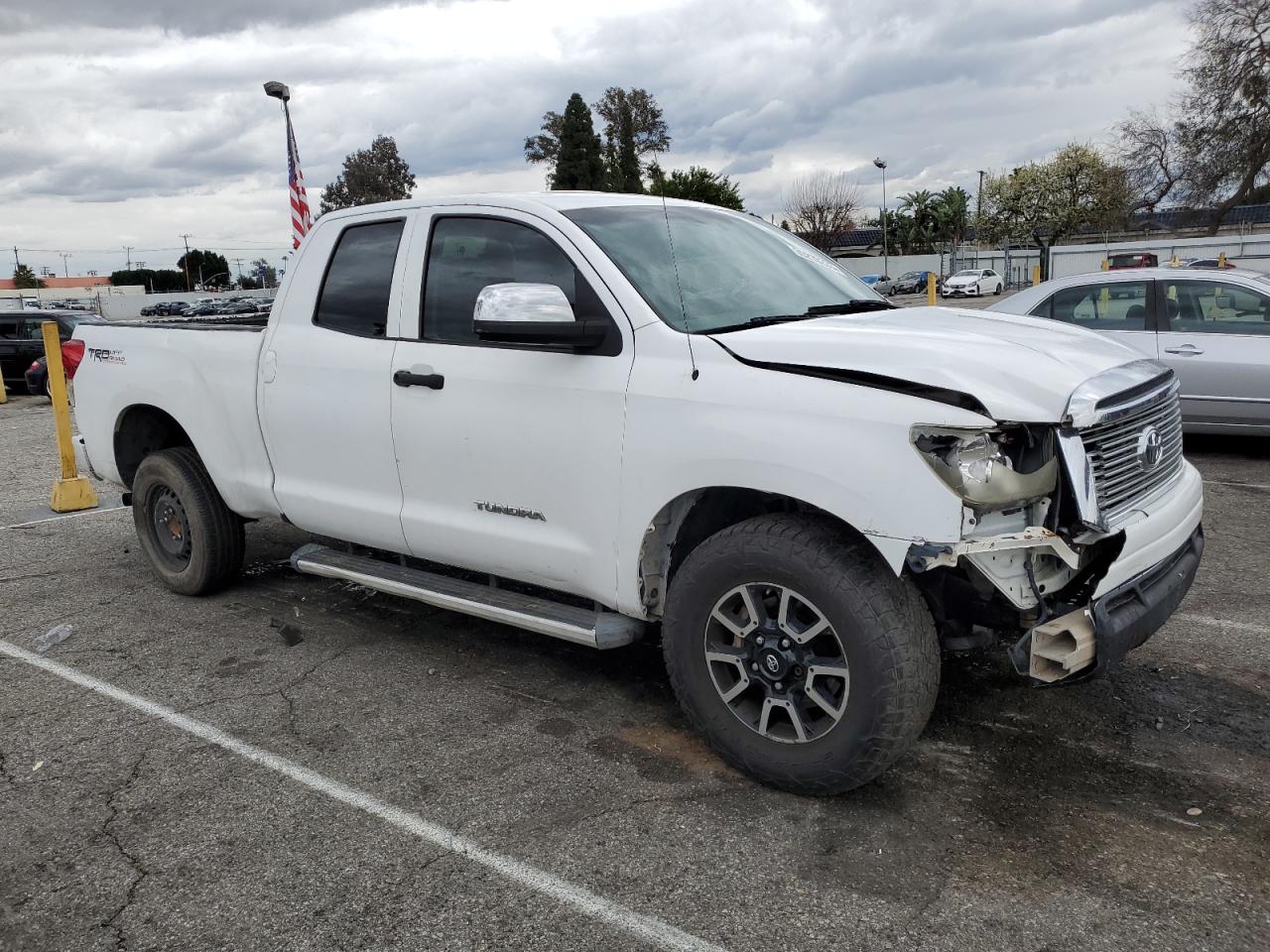 2011 Toyota Tundra Double Cab Sr5 VIN: 5TFRM5F1XBX025703 Lot: 49137034