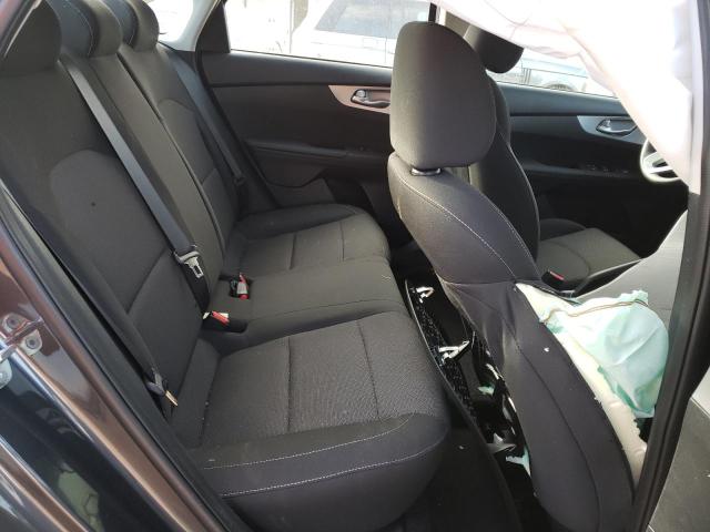 3KPF24AD4PE524525 KIA FORTE LX
