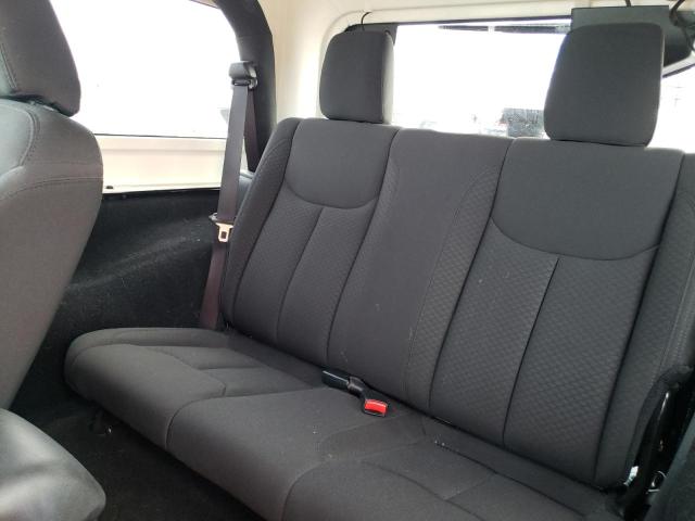 1C4AJWAG8JL875326 Jeep Wrangler Sport