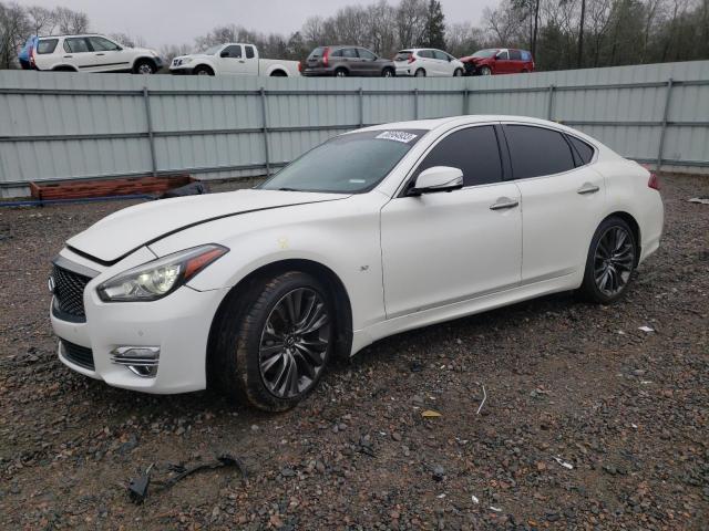 2016 INFINITI Q70 3.7