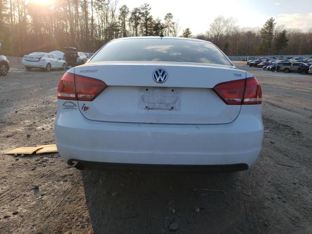 2015 VOLKSWAGEN PASSAT S - 1VWAT7A36FC107653
