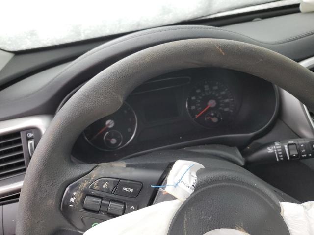 5XYPGDA39JG377464 KIA SORENTO LX
