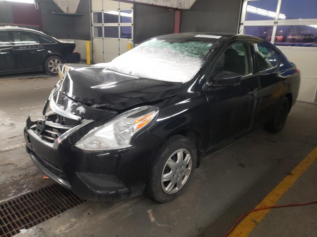 3N1CN7AP5JL821041 NISSAN VERSA SEDA 2018