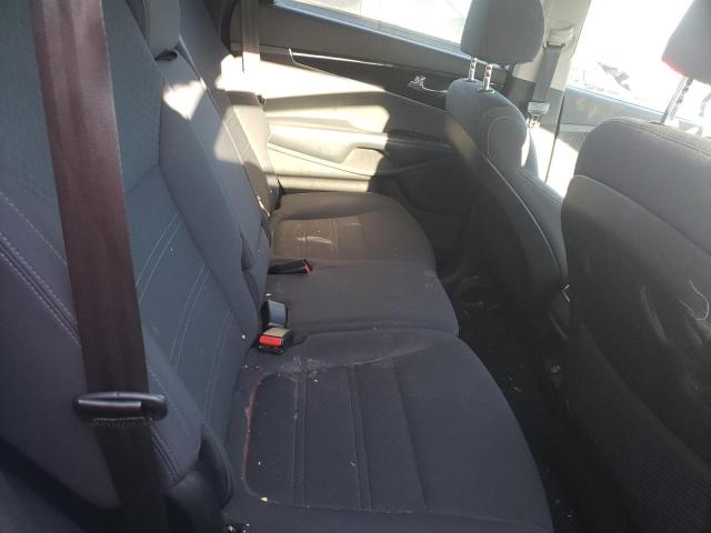 5XYPG4A58JG387517 KIA SORENTO LX