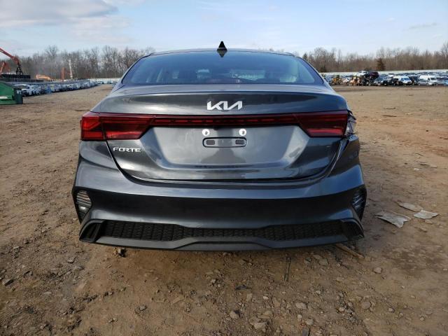 3KPF24AD4PE524525 KIA FORTE LX