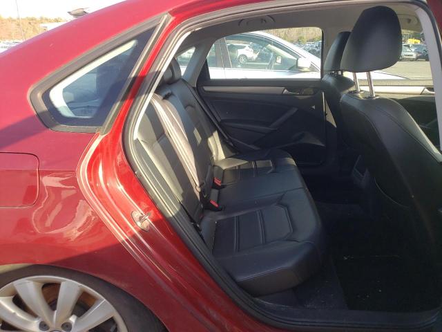 2015 VOLKSWAGEN PASSAT S - 1VWAT7A32FC076370