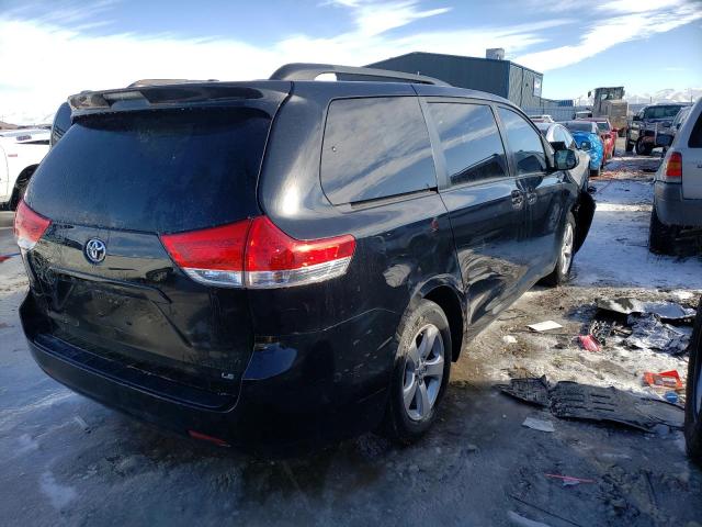 VIN 5TDJZRFHXKS984205 2019 Toyota Highlander, Xle no.3