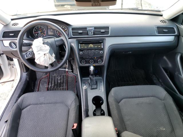 2015 VOLKSWAGEN PASSAT S - 1VWAT7A36FC107653