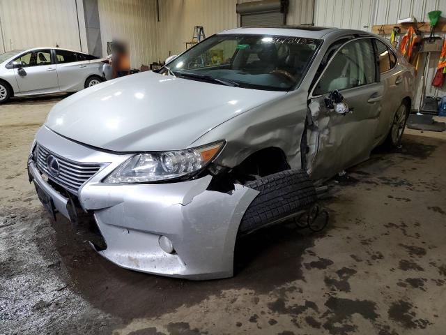 2013 Lexus ES 300h 