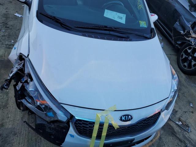 KNAFK4A6XG5616572 KIA FORTE LX