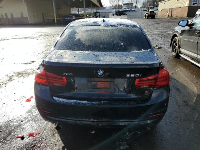 WBA8A3C56JA491787 BMW 320 XI