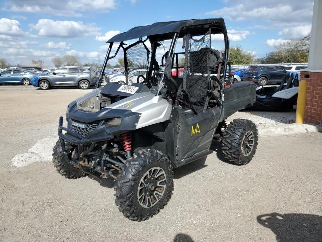 2020 HONDA SXS700 M2 1HFVE02E6L4600072