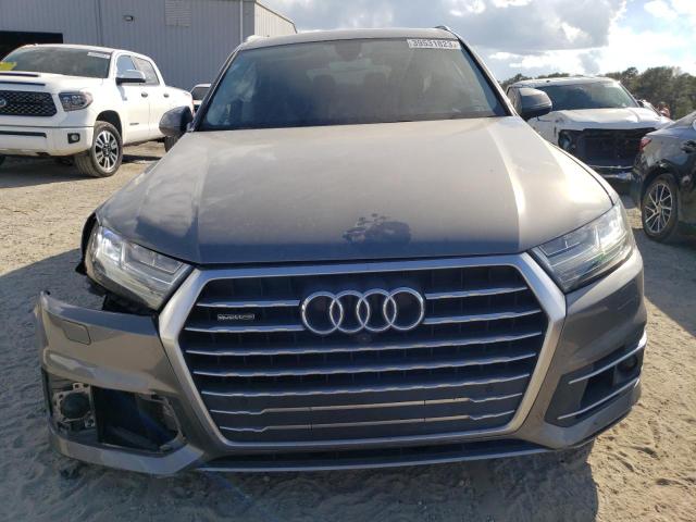 Паркетники AUDI Q7 2017 Сірий
