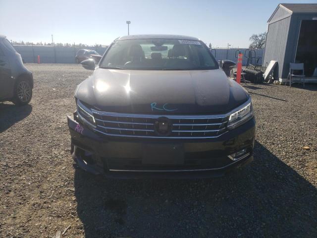 2017 VOLKSWAGEN PASSAT SEL - 1VWCT7A36HC052438