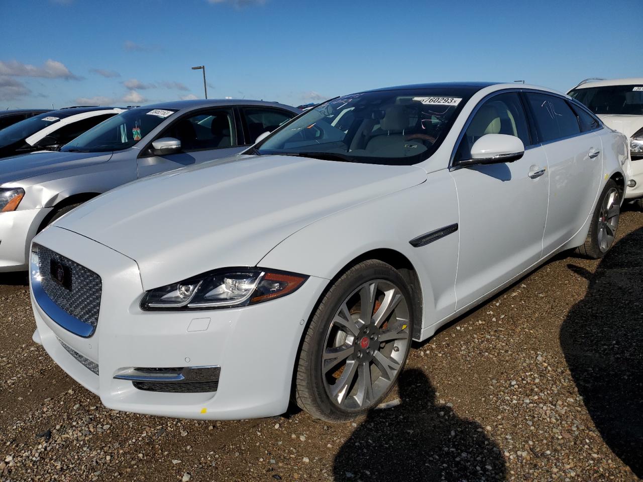 SAJWA2G73J8W16382 JAGUAR XJL PORTFO 2018