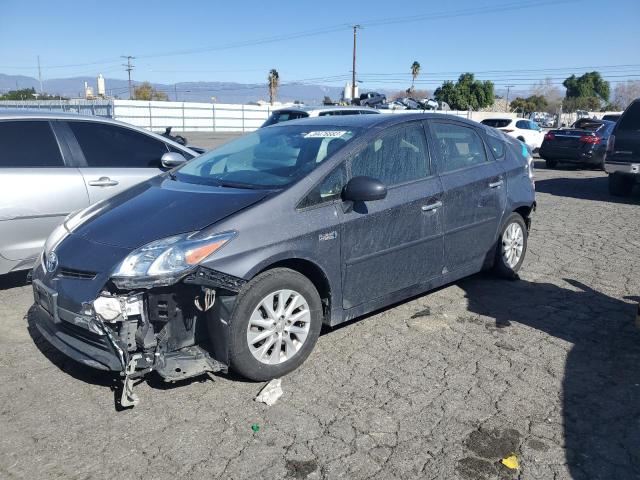 2014 Toyota Prius Plug-In 