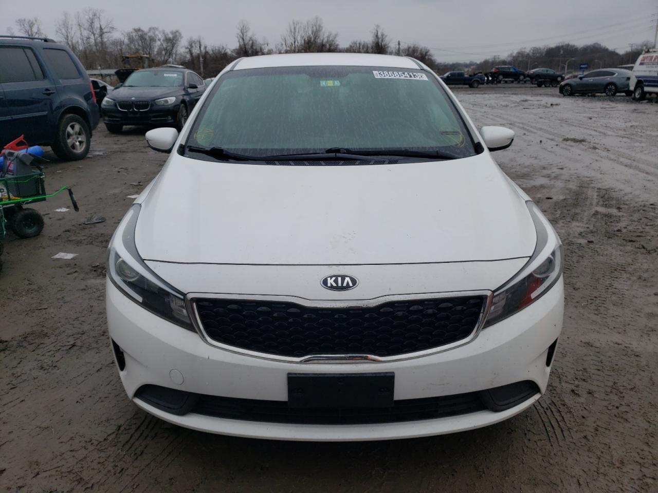 3KPFL4A70JE256085 KIA FORTE 2018