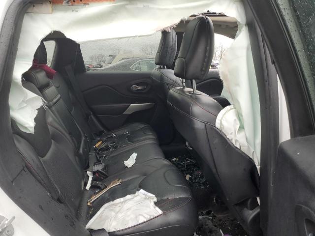 1C4PJMBS6HW567002 Jeep Cherokee Trailhawk