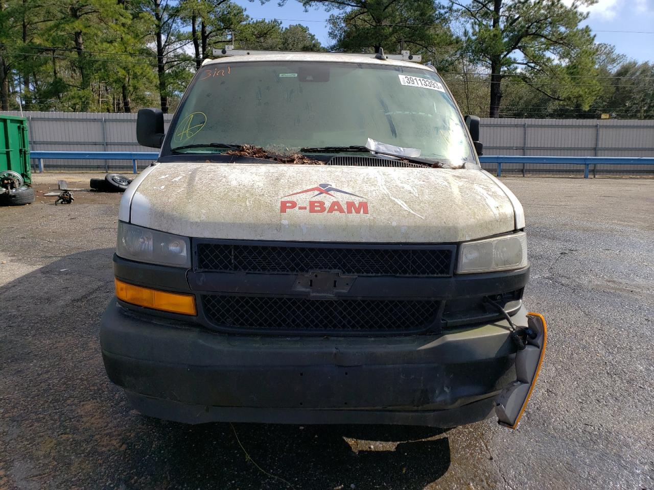 VIN: 1GCWGAFG9K1348151 2019 CHEVROLET EXPRESS