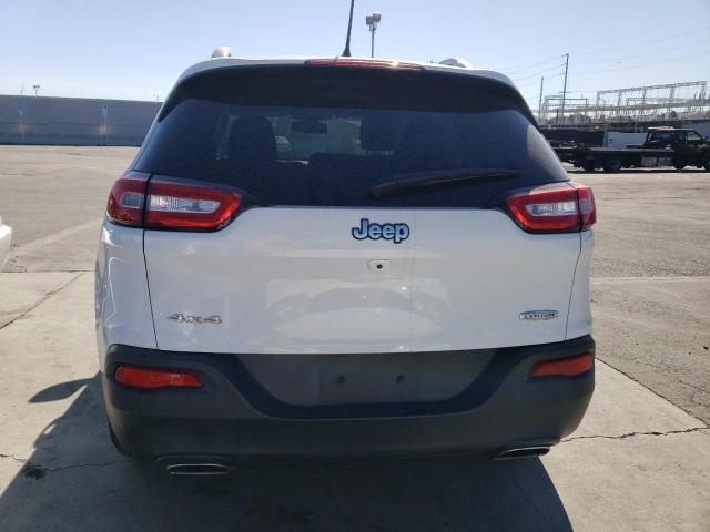 1C4PJMCS4FW686582 Jeep Cherokee Latitude