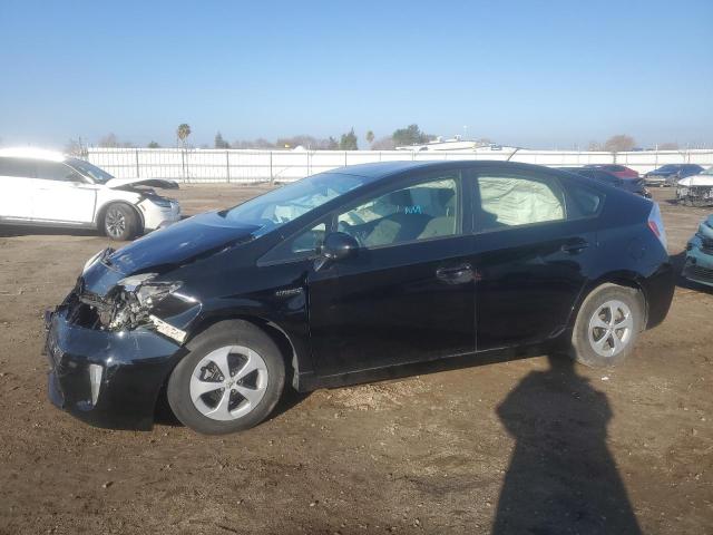 Salvage cars for sale from Copart Bakersfield, CA: 2015 Toyota Prius