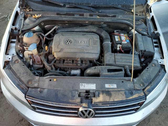 2015 VOLKSWAGEN JETTA SE 3VWD17AJ9FM251634