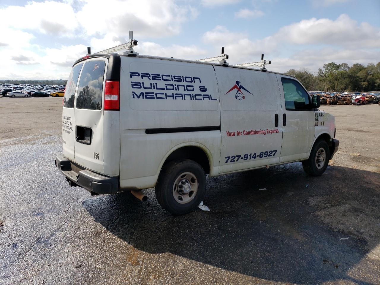 VIN: 1GCWGAFG9K1348151 2019 CHEVROLET EXPRESS