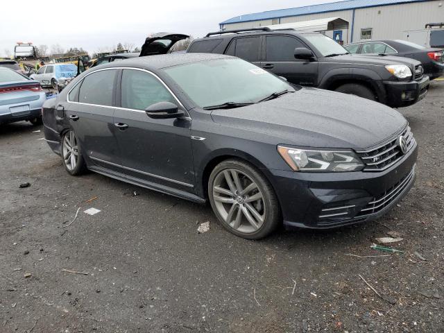 2017 VOLKSWAGEN PASSAT R-L - 1VWDT7A38HC072727