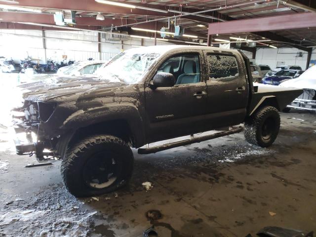 Salvage cars for sale from Copart Denver, CO: 2013 Toyota Tacoma Double Cab