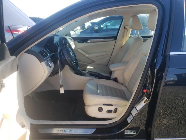 2017 VOLKSWAGEN PASSAT SEL - 1VWCT7A36HC052438