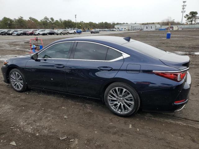 VIN 4T1B11HK0KU220165 2019 Toyota Camry, LE no.2