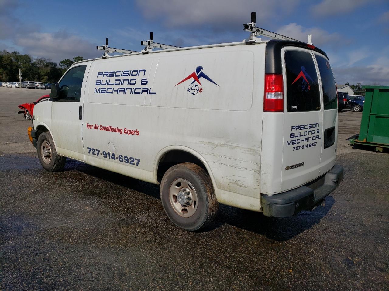 VIN: 1GCWGAFG9K1348151 2019 CHEVROLET EXPRESS