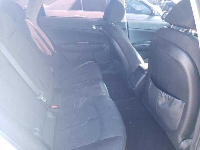 2016 KIA OPTIMA LX - 5XXGT4L32GG120555