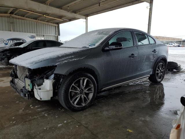 2016 VOLVO S60 CROSS - YV4612UM1G2000858
