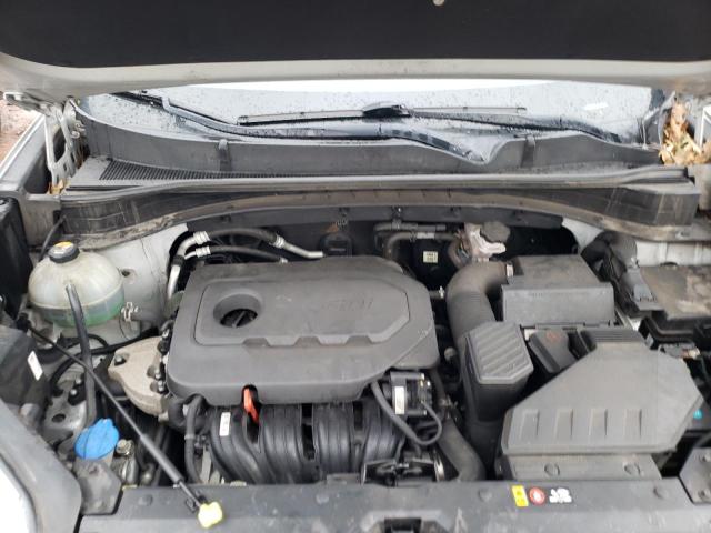 KNDPNCACXH7203135 KIA Sportage Ex