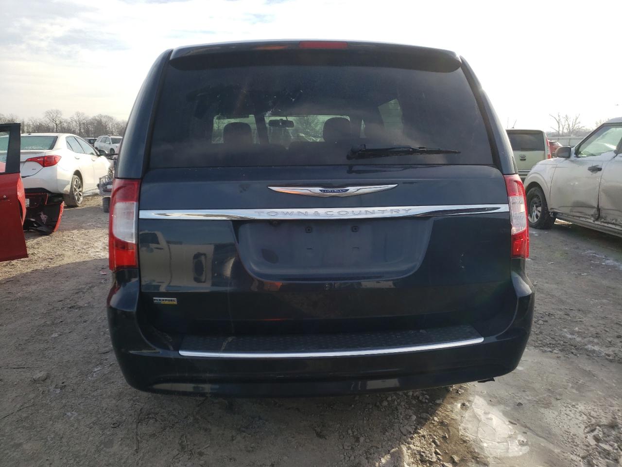 2C4RC1BG2DR792579 2013 Chrysler Town & Country Touring