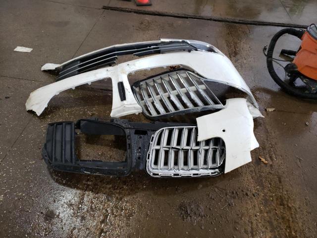 2LMHJ5AT8ABJ28010 Lincoln MKT