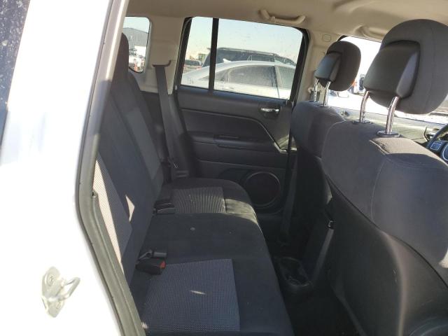 1J4NF1FB1BD244636 Jeep Compass Sport
