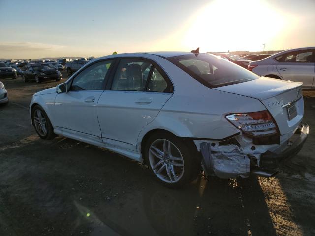 WDDGF4HB0EA946858 Mercedes-Benz C 250