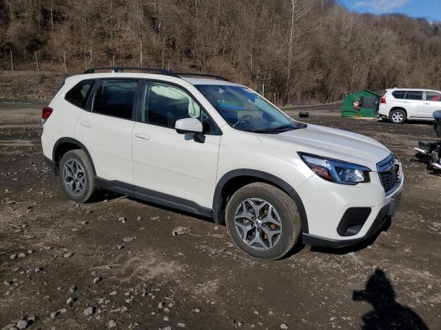 JF2SKAGC6KH469723 Subaru Forester Premium