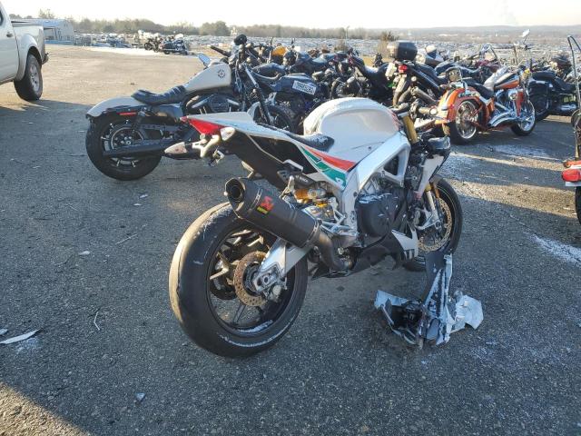 2020 APRILIA RSV4 ZD4KEU003LS001979