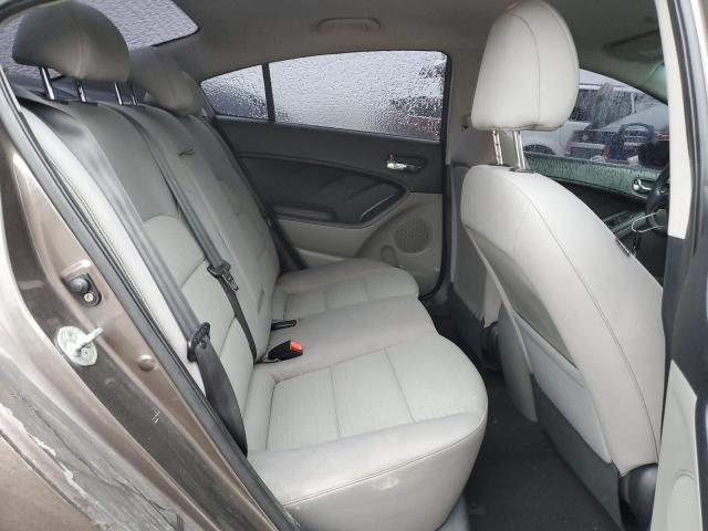 KNAFX4A64E5176458 KIA FORTE LX